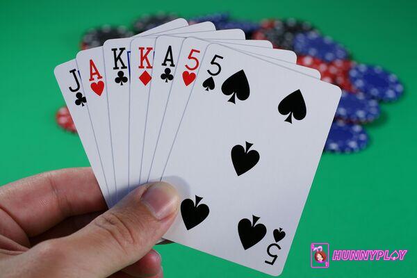 7 Card Poker Games